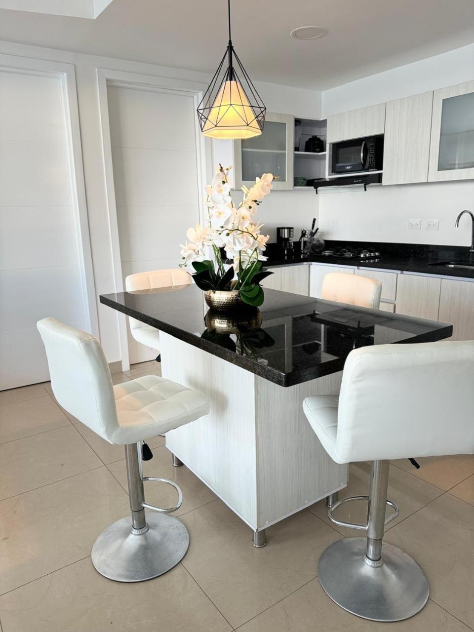 Frente Al Mar * Cartagena